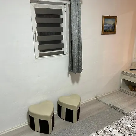 Apartament & Restoran -s O K O- *