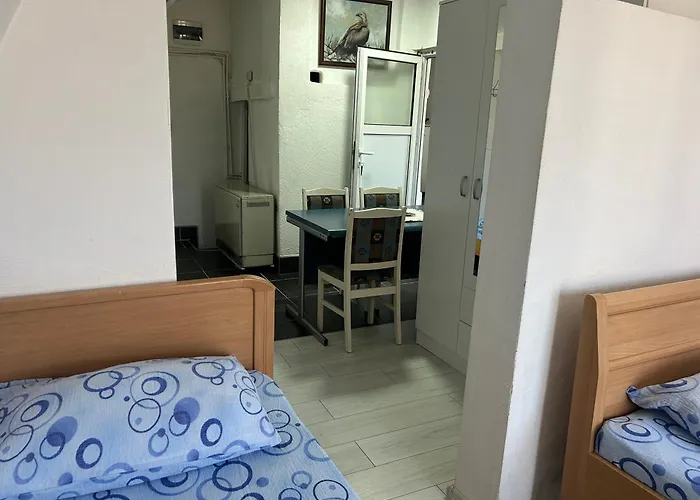 & Restoran -s O K O- Sjenica