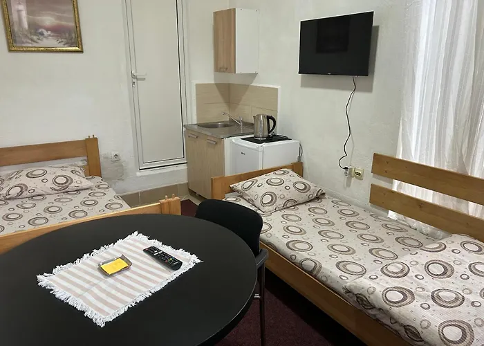 Lejlighed & Restoran -s O K O-