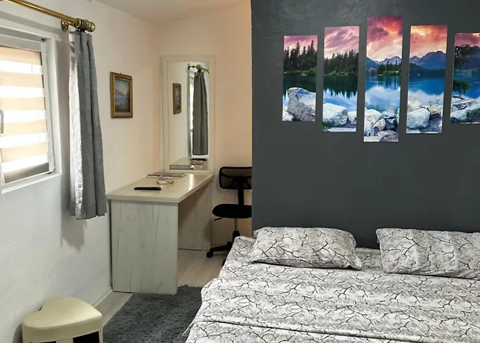 & Restoran -s O K O- Lejlighed