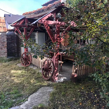 Apartament & Restoran -s O K O- *