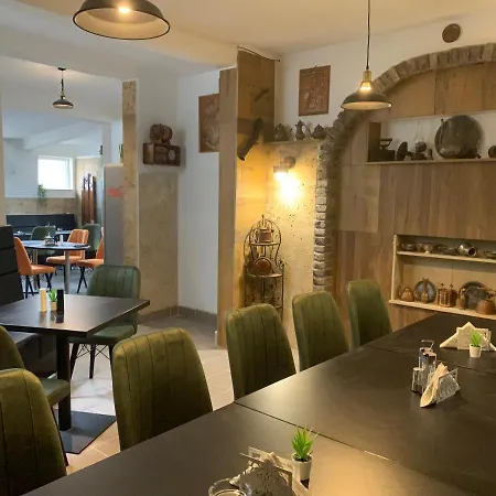 & Restoran -s O K O- Apartament *