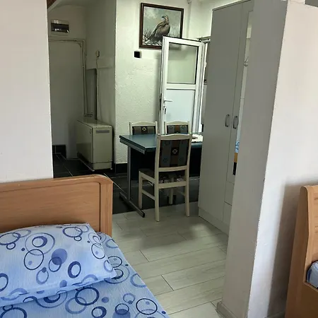 & Restoran -s O K O- Sjenica